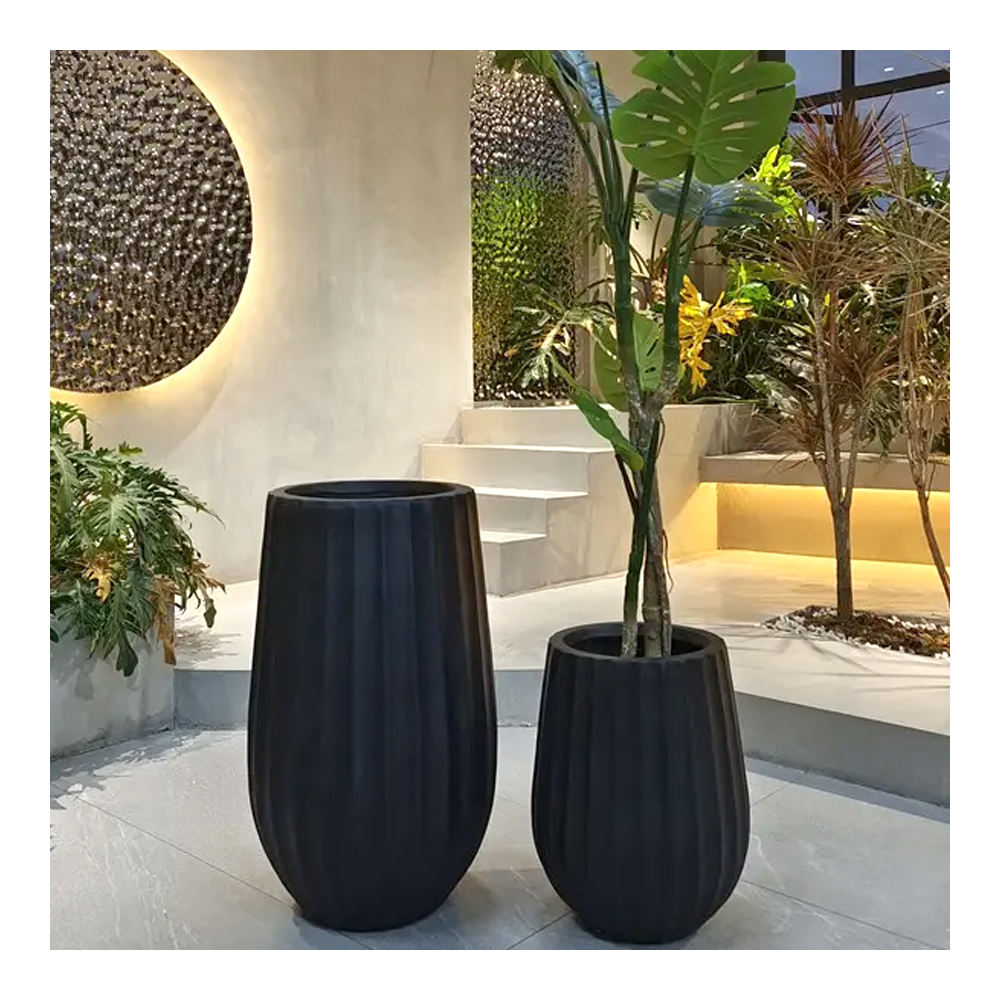 Modern Tall Ribbed Planter Pot – Decorative Indoor & Outdoor Flower Pot